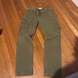 J. Crew Green Cargo Pants with Utilitarian Design